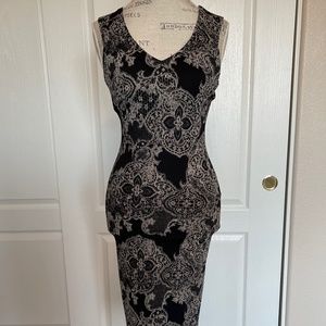 Fora Stretch Lace Bodycon Midi Dress